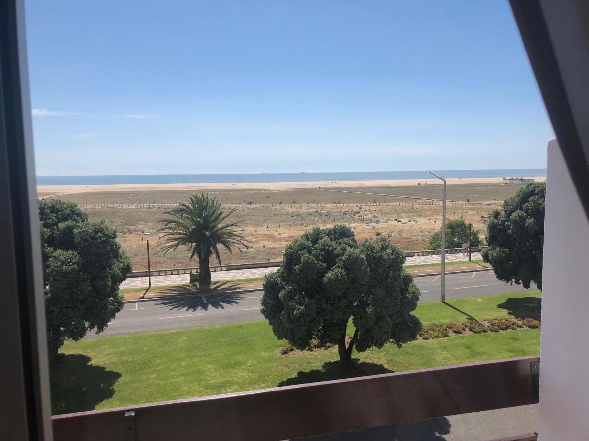 Casa Da Praia Com Tres Quartos - Figueira Foz فيغيورا دا فوز المظهر الخارجي الصورة