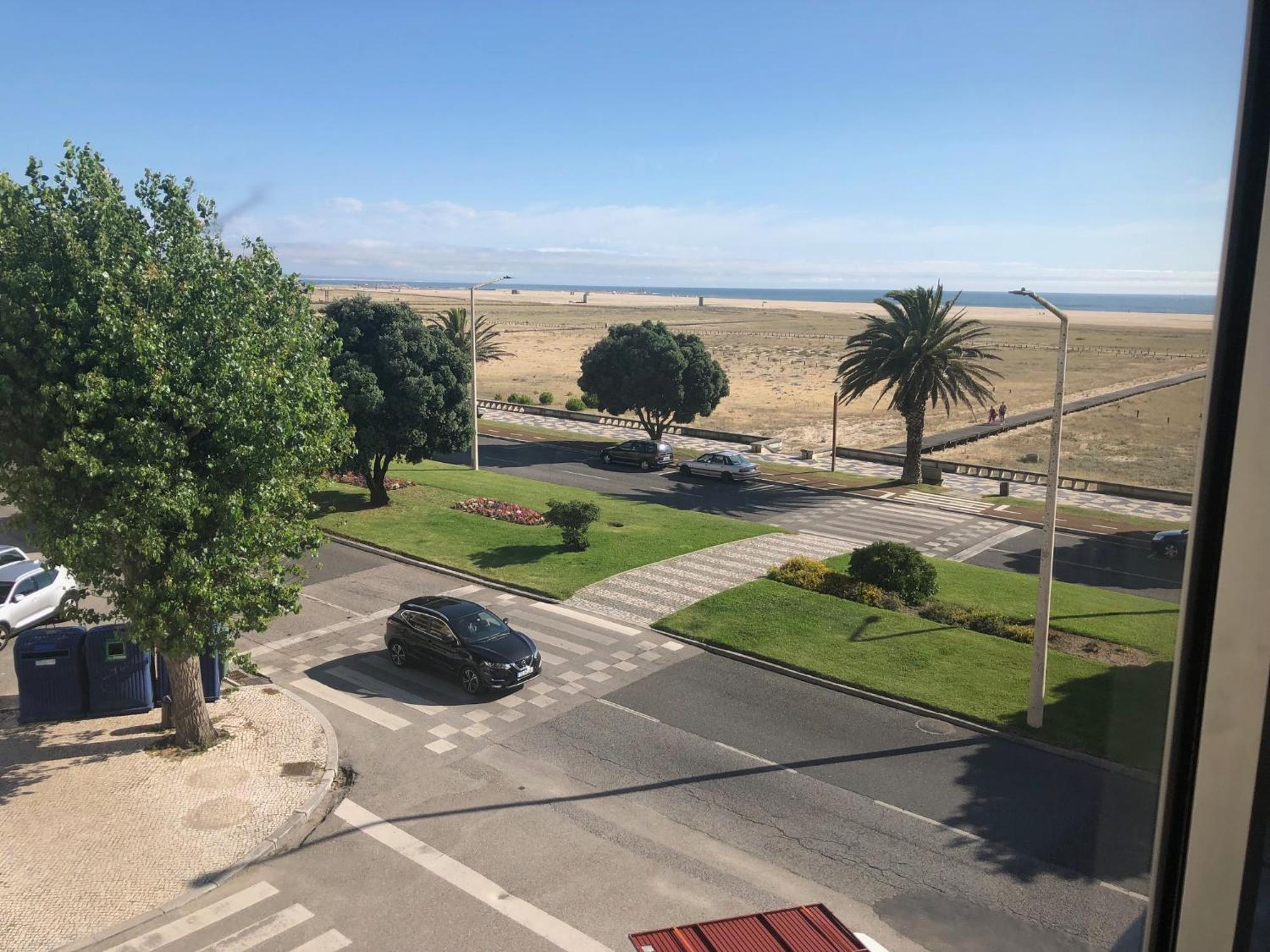 Casa Da Praia Com Tres Quartos - Figueira Foz فيغيورا دا فوز المظهر الخارجي الصورة